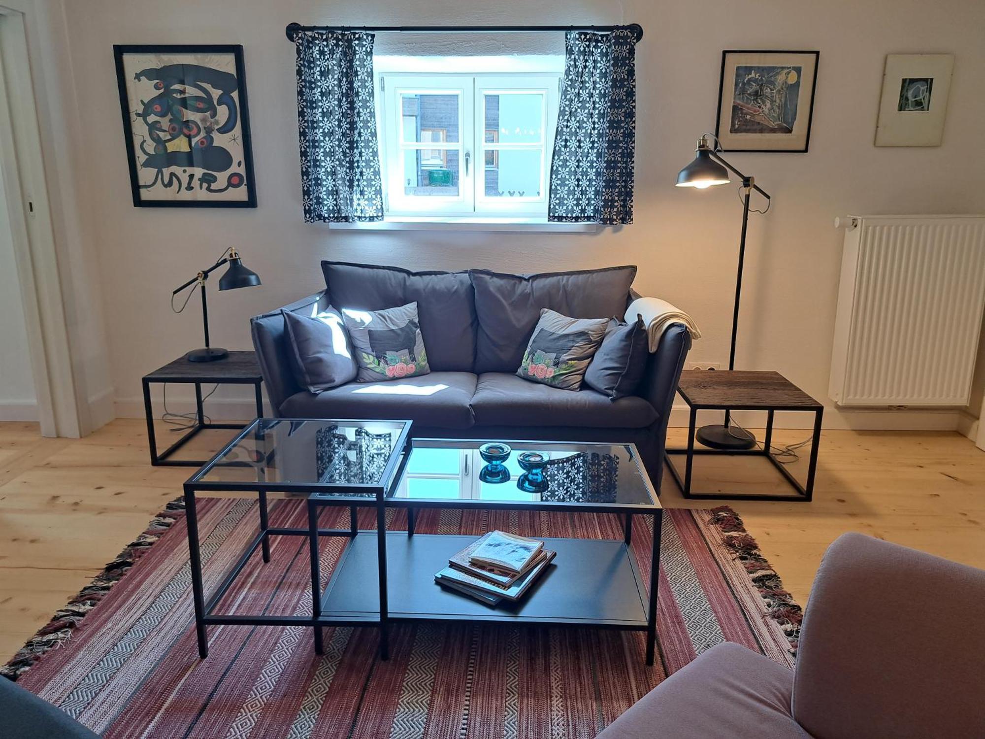 Neu! Ferienwohnungen Im Lueftlmalereck, Hennalahaus 오버아머가우 외부 사진