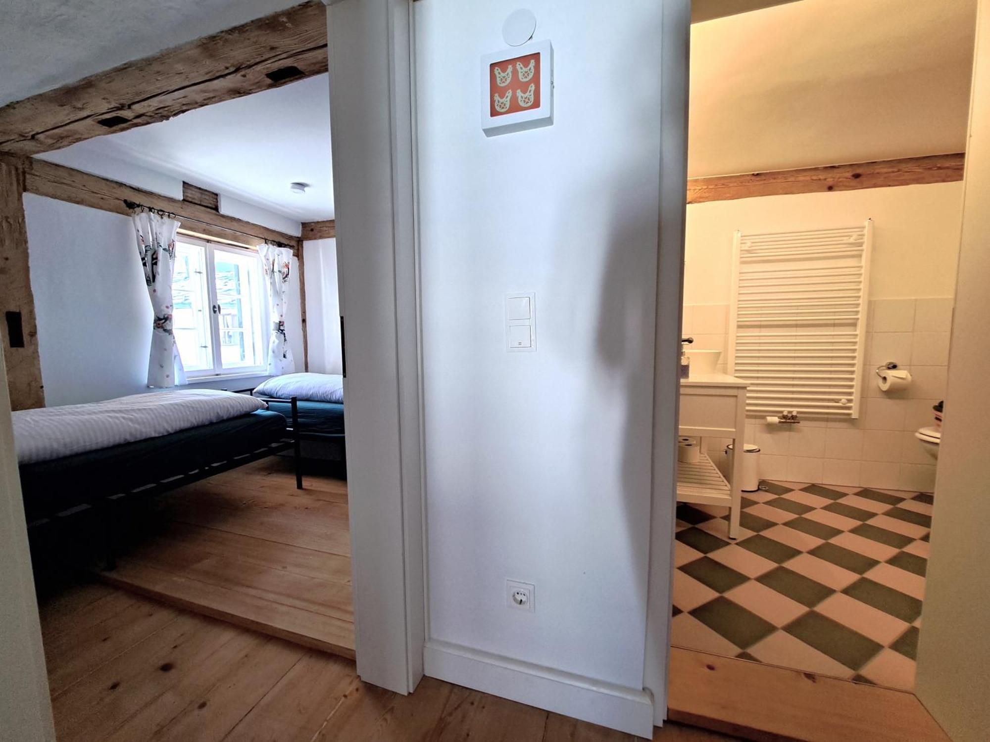 Neu! Ferienwohnungen Im Lueftlmalereck, Hennalahaus 오버아머가우 외부 사진