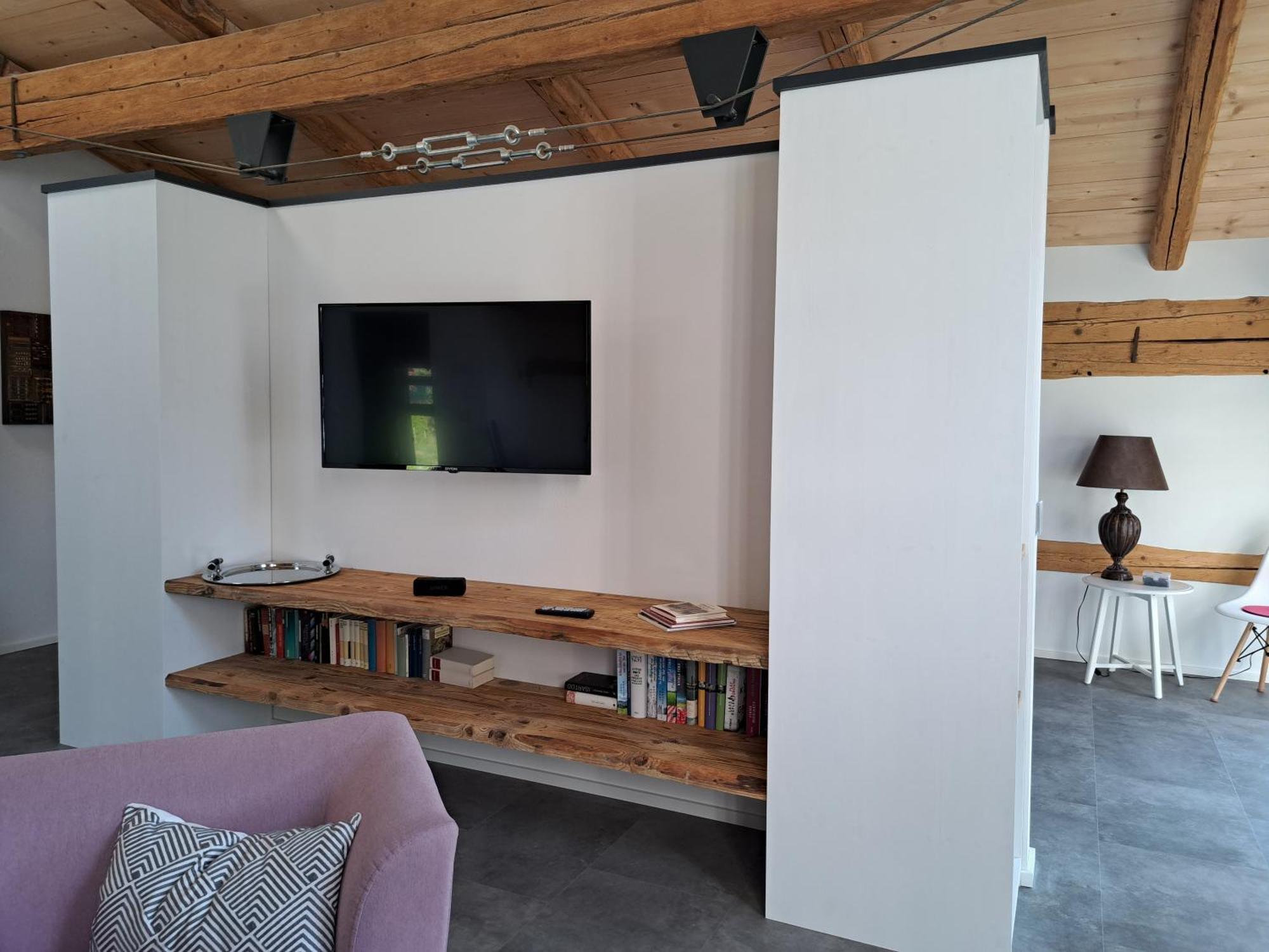 Neu! Ferienwohnungen Im Lueftlmalereck, Hennalahaus 오버아머가우 외부 사진